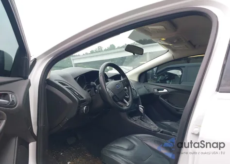 2016 Ford Focus Se из США, поврежденный, VIN 1FADP3F29GL235390